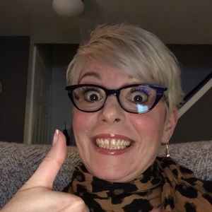 Meet your Posher, Joanne